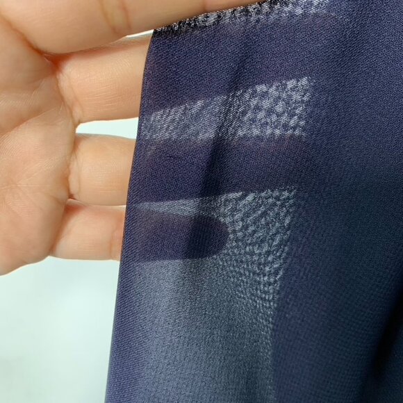 Soft Surroundings Women's Navy Blue Sheer Button Down Blouse Size Petit Medium - Picture 11 of 16